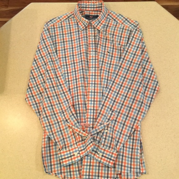 Vineyard Vines Other - Vineyard Vines Button Down